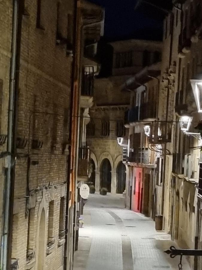 Hostal La Rua Estella Exteriér fotografie